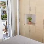 The Grey Nest - Hideaway