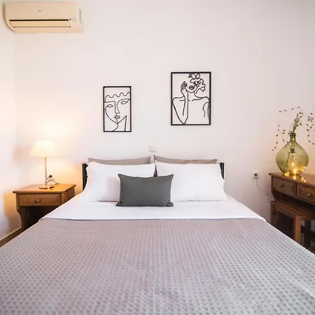 The Grey Nest - Hideaway *