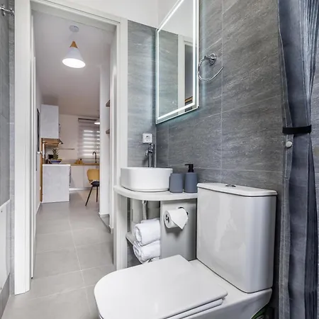 The Grey Nest - Hideaway Skopelos Town